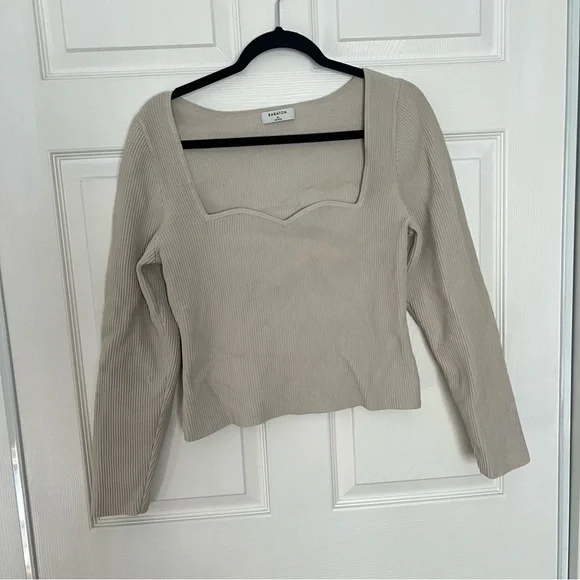 Aritzia Babaton Sculpt Knit Sweetheart Long Sleeve Top Cream Ribbed Size XL - Picture 4 of 8